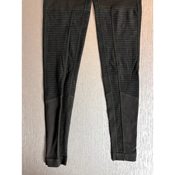 Lululemon Women's Leggings Dark Green Size 4 Yoga Workout Inseam 29" Used - Picture 2 of 8